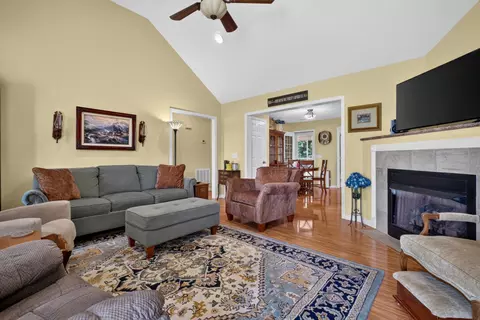 Living - 130 Bell Rd, Morrison, TN 37357 photo 1 of 3