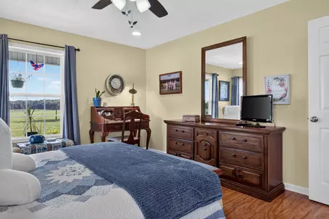 Bedroom - 130 Bell Rd, Morrison, TN 37357 photo 5 of 6
