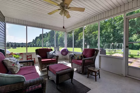 Exterior - 130 Bell Rd, Morrison, TN 37357 photo 6 of 20