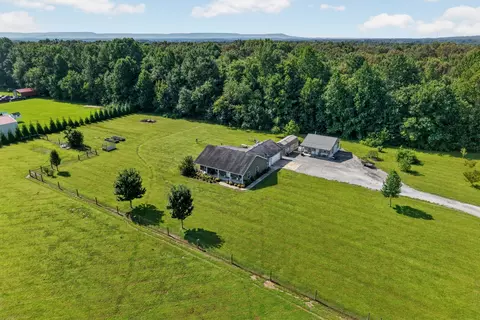 View/Area - 130 Bell Rd, Morrison, TN 37357 photo 1 of 10