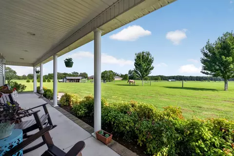 Exterior - 130 Bell Rd, Morrison, TN 37357 photo 2 of 20