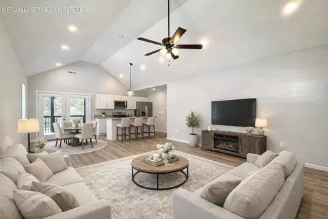 918 Shallowford Rd, Chattanooga, TN 37411