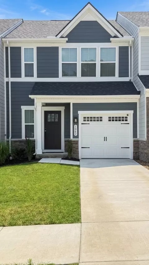 1062 Mountain View Dr, Thompsons Station, TN 37179