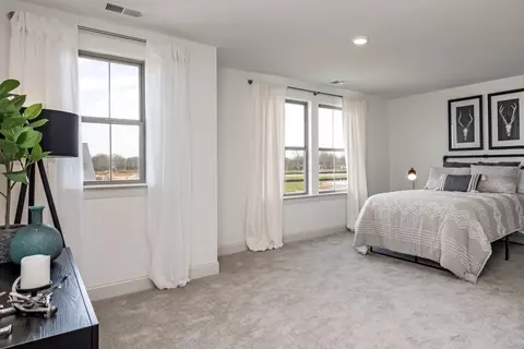 Bedroom - 6918 Wayana, Murfreesboro, TN 37129 photo 2 of 2