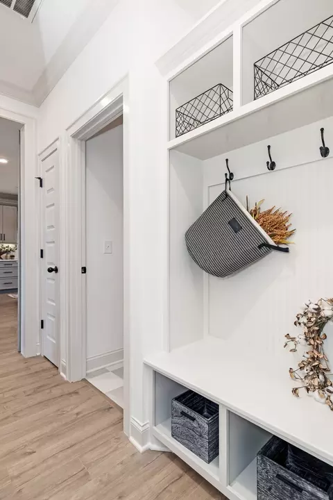 Entry Way - 6918 Wayana, Murfreesboro, TN 37129 photo 3 of 3