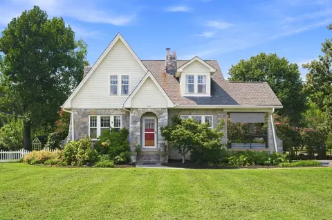 3040 Lebanon Pike, Nashville, TN 37214