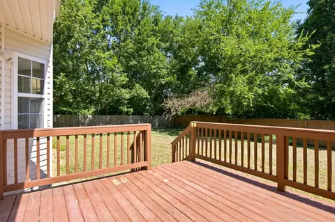 Exterior - 2240 Hayward Ln, Spring Hill, TN 37174 photo 8 of 8