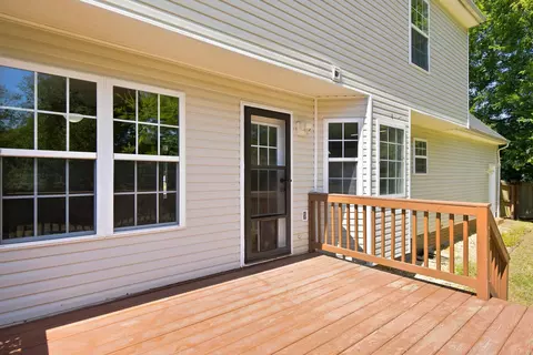 Exterior - 2240 Hayward Ln, Spring Hill, TN 37174 photo 7 of 8