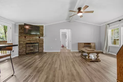 1464 Manley Loop, Dickson, TN 37055 photo 4