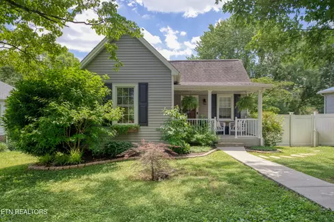 622 Balsam Dr, Knoxville, TN 37918