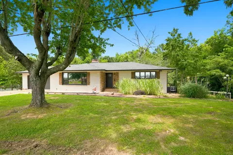 250 Washington Ave, Camden, TN 38320