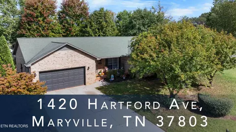 1420 Hartford Ave, Maryville, TN 37803