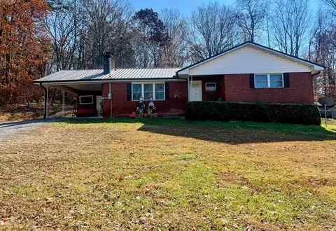 945 Clear Creek Rd, Parrottsville, TN 37843