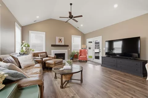 Living - 5409 Pointer Pl, Murfreesboro, TN 37129 photo 1 of 1