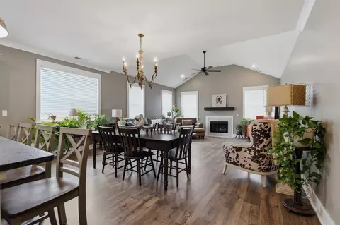 Dining - 5409 Pointer Pl, Murfreesboro, TN 37129 photo 1 of 2