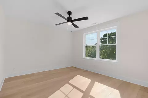 Bedroom - 6932 Cooley Rd, Ooltewah, TN 37363 photo 3 of 7