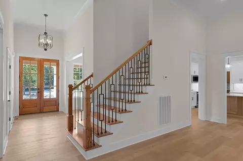 Entry Way - 6932 Cooley Rd, Ooltewah, TN 37363 photo 2 of 4