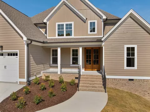 Exterior - 6932 Cooley Rd, Ooltewah, TN 37363 photo 5 of 14