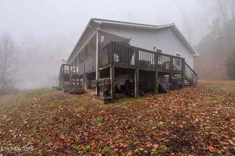 7538 Snake Hollow Rd, Sneedville, TN 37869