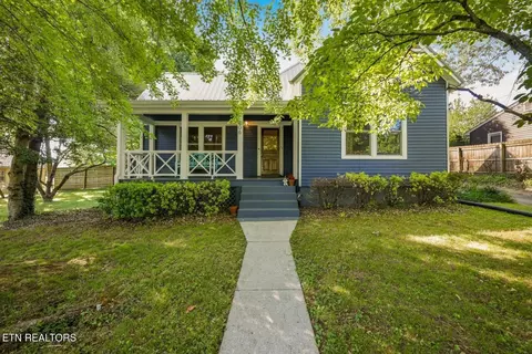 306 Dahlia Dr, Knoxville, TN 37918
