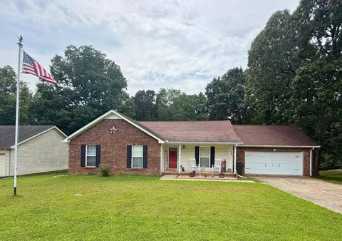 3475 Eastridge Rd, Woodlawn, TN 37191