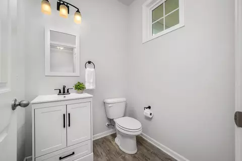 Bath - 342 William Dylan Dr, Murfreesboro, TN 37129 photo 1 of 5