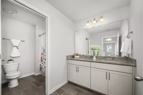 Bath - 342 William Dylan Dr, Murfreesboro, TN 37129 photo 5 of 5