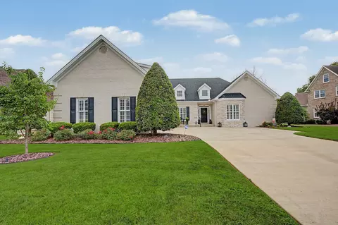 512 Fairway St, Bowling Green, KY 42103