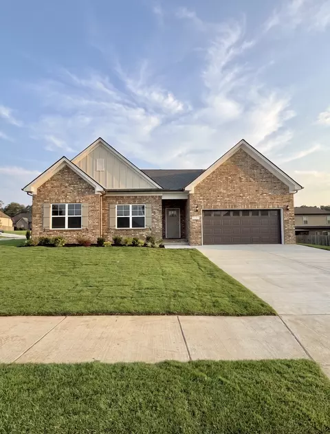 1234 Amber Hills Dr, Ashland City, TN 37015