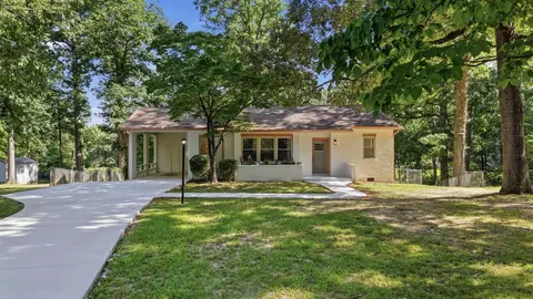 110 Point Cir, Tullahoma, TN 37388
