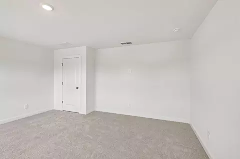 Bedroom - 3004 Citrine Dr, Murfreesboro, TN 37127 photo 2 of 10