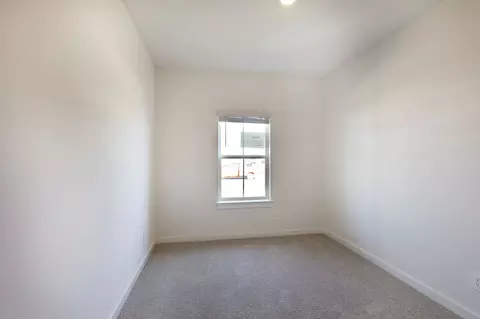 Bedroom - 3004 Citrine Dr, Murfreesboro, TN 37127 photo 9 of 10