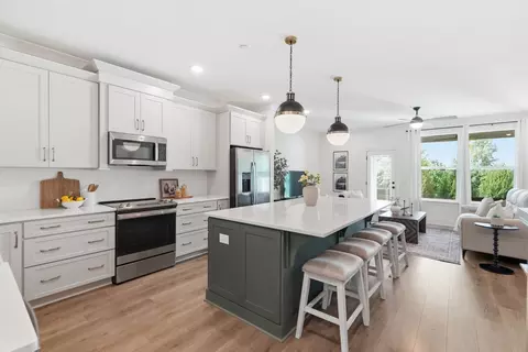 3028 Inman Dr, Thompsons Station, TN 37179