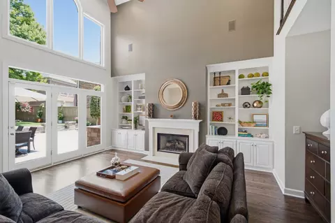 311 Whitworth Way, Nashville, TN 37205