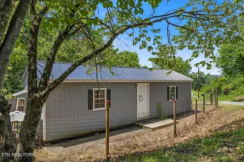 100 County Road 904, Etowah, TN 37331