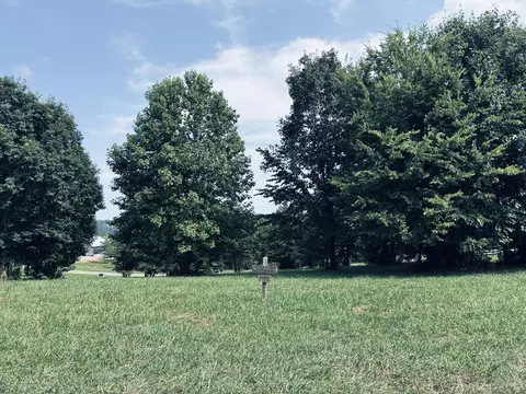 800 Sunset Cir, Jasper, TN 37347 photo 3