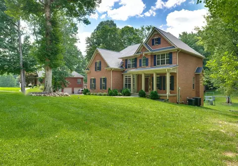 2372 Pleasant View Rd, Pleasant View, TN 37146