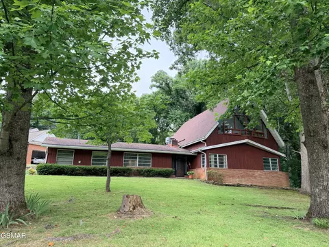 1072 Missionary Ridge Rd, Newport, TN 37821