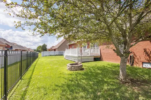 Exterior - 3630 Geneva Dr, Murfreesboro, TN 37128 photo 7 of 10