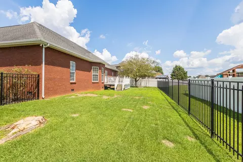 Exterior - 3630 Geneva Dr, Murfreesboro, TN 37128 photo 6 of 10