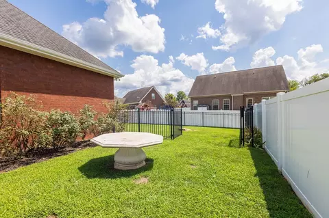 Exterior - 3630 Geneva Dr, Murfreesboro, TN 37128 photo 5 of 10