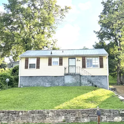 904 S 14th St, Nashville, TN 37206