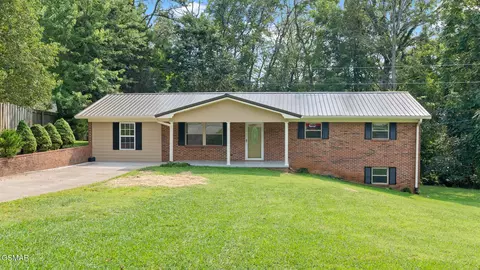 1256 Arden Ln, Morristown, TN 37813