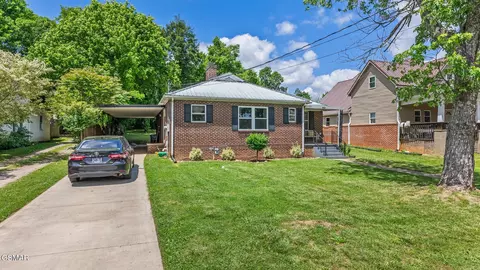 911 E 2nd North St, Morristown, TN 37814