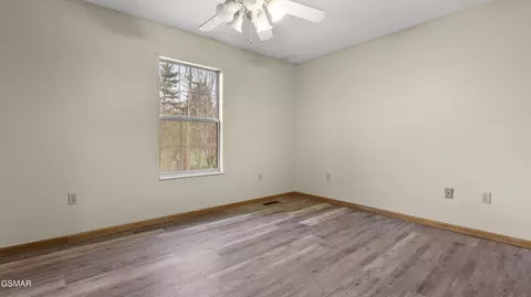 1223 Tina Cir, Talbott, TN 37877 photo 25