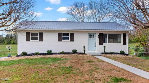 2100 Herron Dr, Morristown, TN 37813