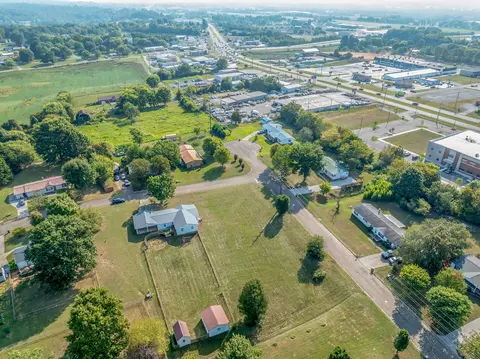 380 Meadowood Dr, Talbott, TN 37877 photo 11