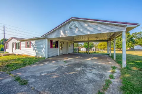 380 Meadowood Dr, Talbott, TN 37877 photo 4