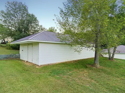 1769 Ponder Dr, Talbott, TN 37877 photo 9
