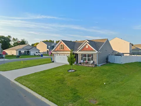 523 Angie Ct, Talbott, TN 37877 photo 3